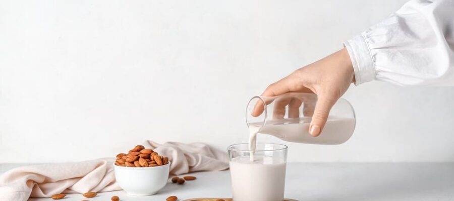 Las 10 principales razones para elegir la bebida vegetal en lugar de la leche de vaca